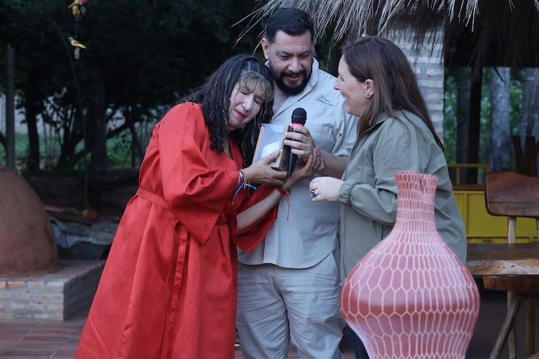 Julia Isidrez, Jorge Enciso y Laura Meza. Foto: Gentileza