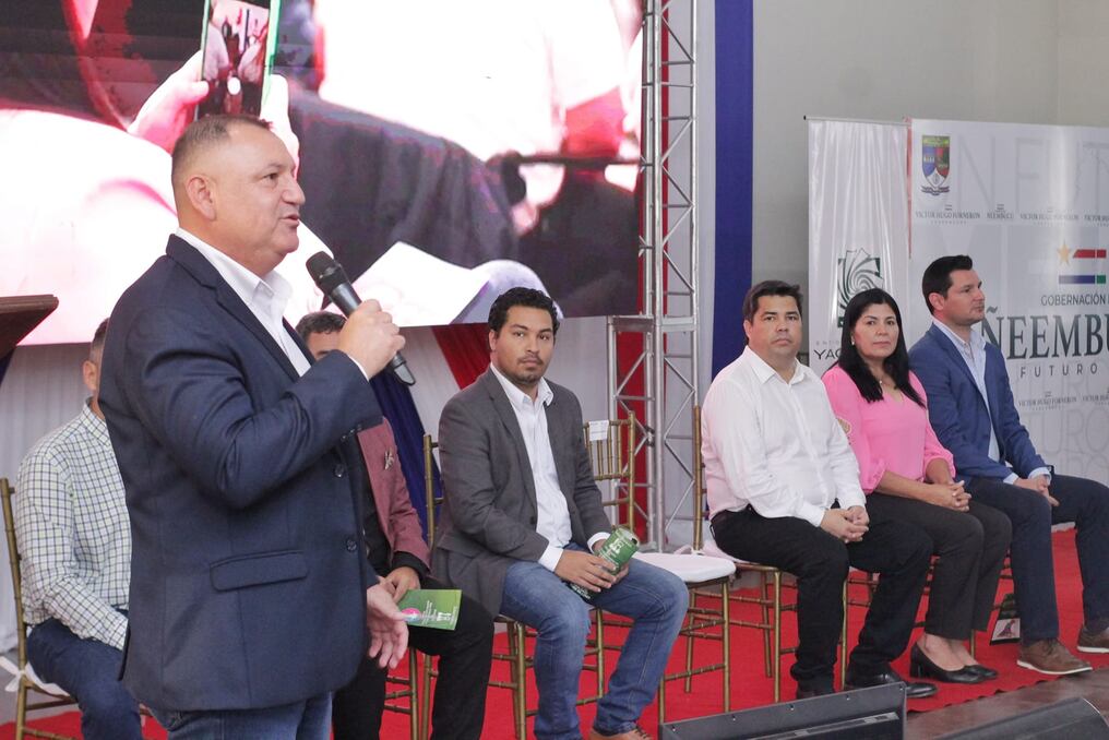 El gobernador Víctor Fornerón no ve necesaria la declaración de emergencia en Ñeembucú. Foto: Gentileza