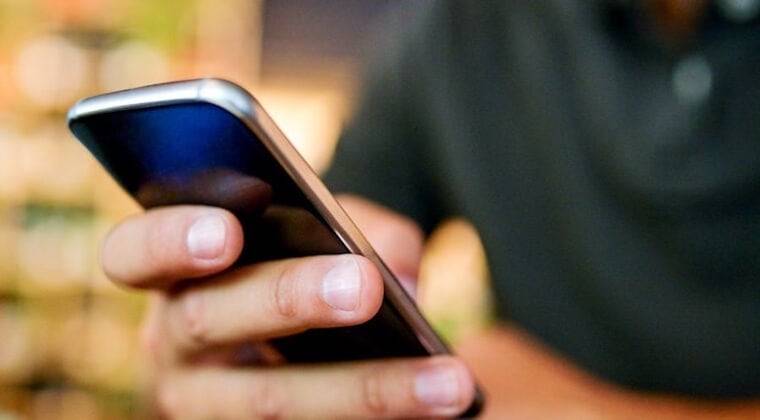 Las personas podrán realizar transferencias instantáneas las 24 horas del día, los 7 días de la semana, por montos de hasta Gs. 10 millones. Foto: Ilustrativa. Transferencias instantáneas ahora se podrán hacer hasta Gs. 10 millones