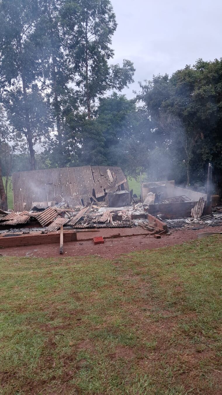 Así quedó la vivienda tras el incendio.