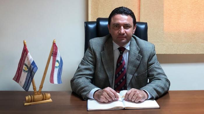 El juez Humberto Otazú deberá resolver si José Antonio Ortiz extitular de Conajzar estará sentado en el banquillo de los acusados por lesión de confianza. Foto: Archivo