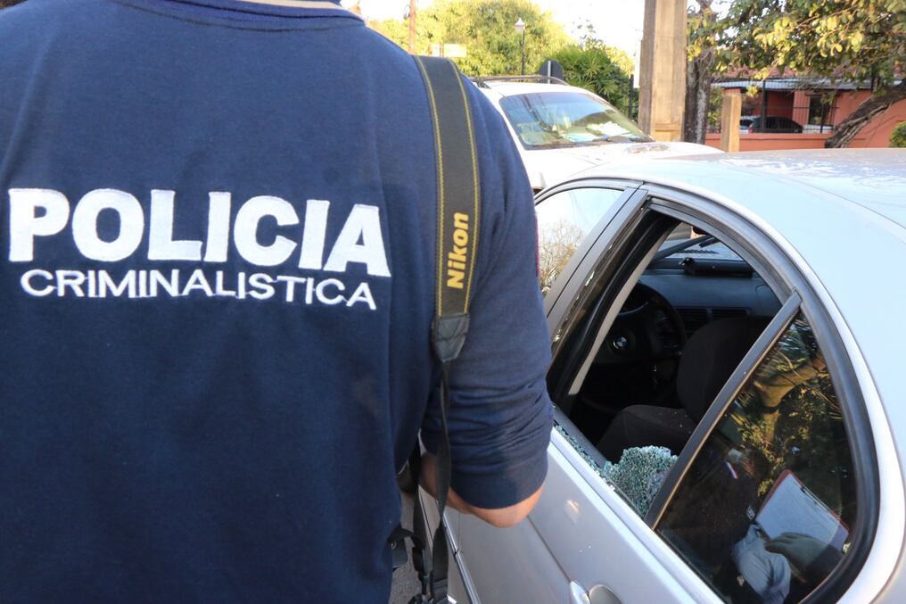 Un chaleco antibalas fue robado del poder de un policía del Chaco paraguayo que llegó a Ciudad del Este en investigación de una causa de homicidio doloso. El elemento de trabajo fue llevado de su vehículo estacionado en un hospedaje. Foto: Ilustrativa