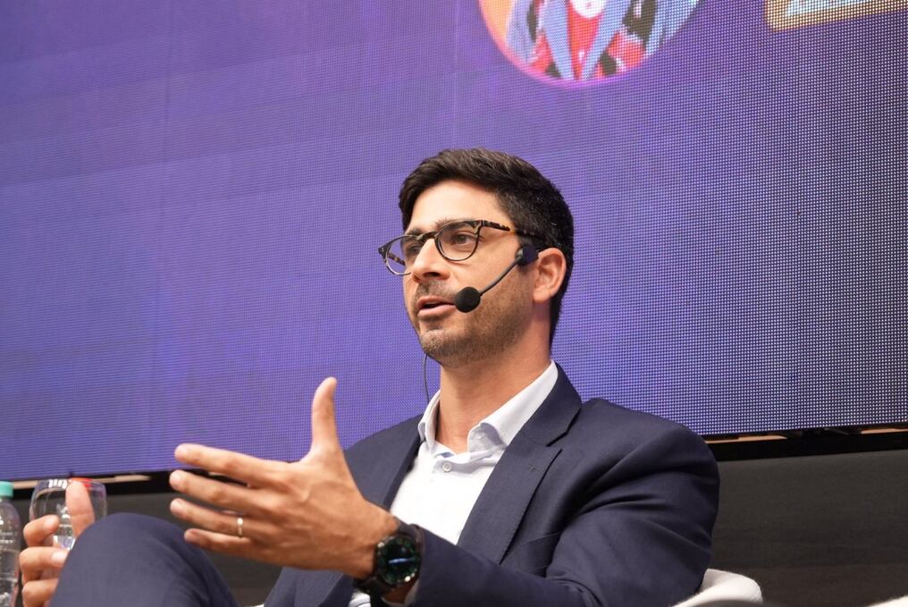 El viceministro Rodrigo Maluff explicó que se busca que las competencias internacionales atraigan y consoliden inversiones a largo plazo.  Foto: Gentileza