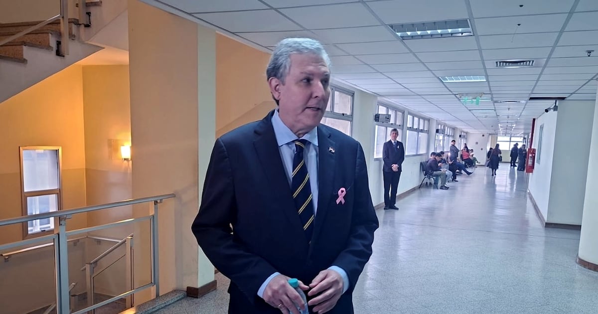 Filizzola presenta recusación y logra postergar audiencia