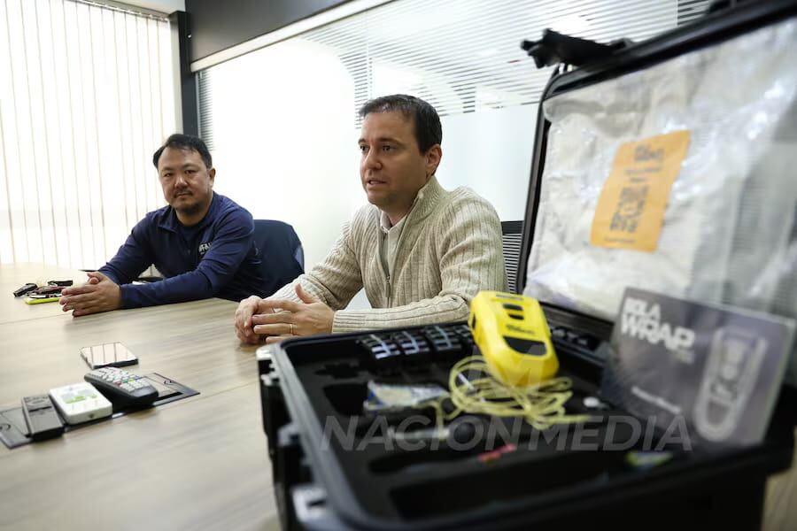 Los dispositivos no letales BolaWrap fueron expuestos en nuestro país durante el desarrollo de la Expo Seguridad por Kota Wada Suzuki. Foto: Jorge Jara