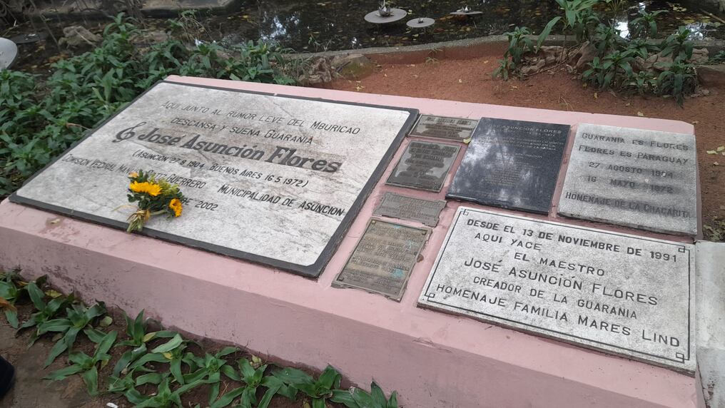 La tumba de José Asunción Flores. Foto: CMG/NM