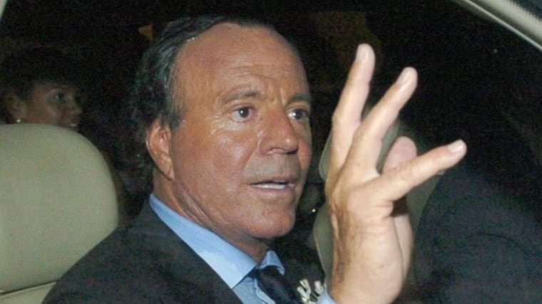 Julio Iglesias niega las acusaciones de dos empleadas. Europa Press