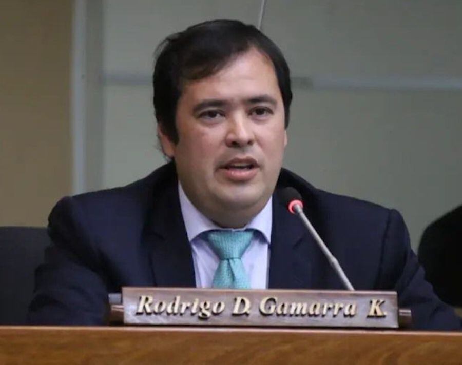 El diputado Rodrigo Gamarra aseguró que en la ley Hambre cero está plenamente garantizado el financiamiento del programa Arancel Cero y no se requiere de otra ley para su cumplimiento. Foto: Archivo