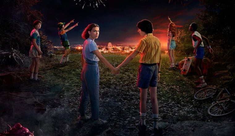 Millie Bobby Brown y Finn Wolfhard son pareja en “Stranger Things”.