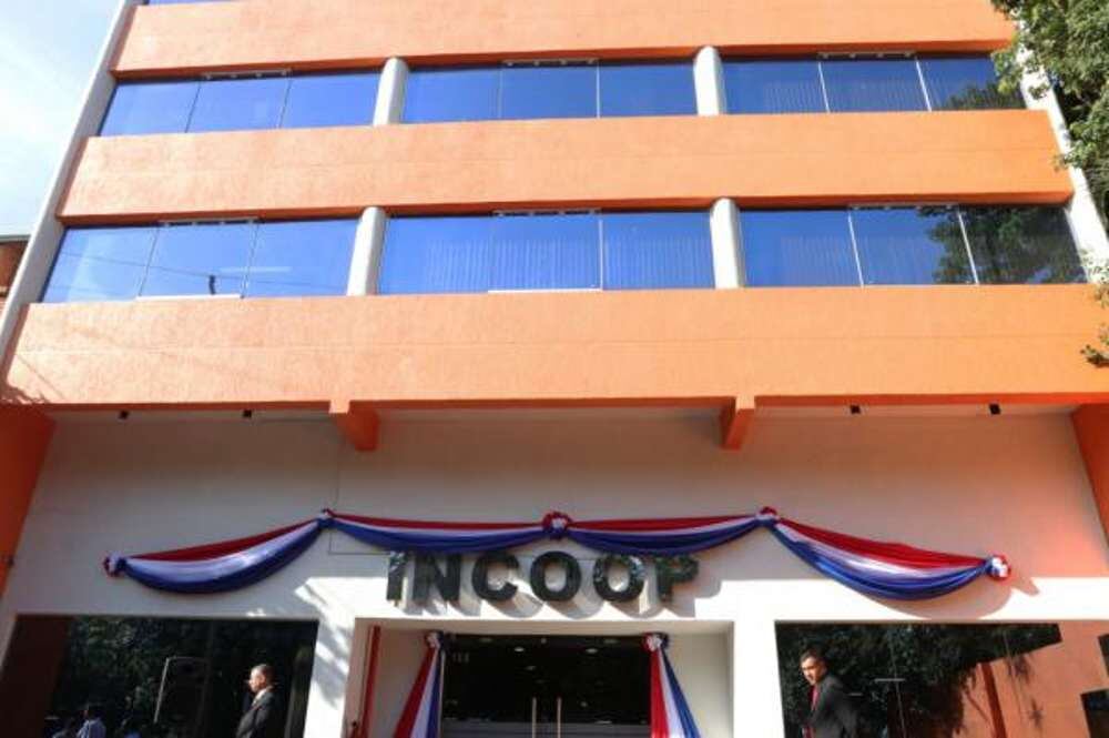 El nuevo titular del Incoop, Blas Cristaldo, indicó que seguirán velando por la credibilidad y transparencia de la institución. Foto: Archivo