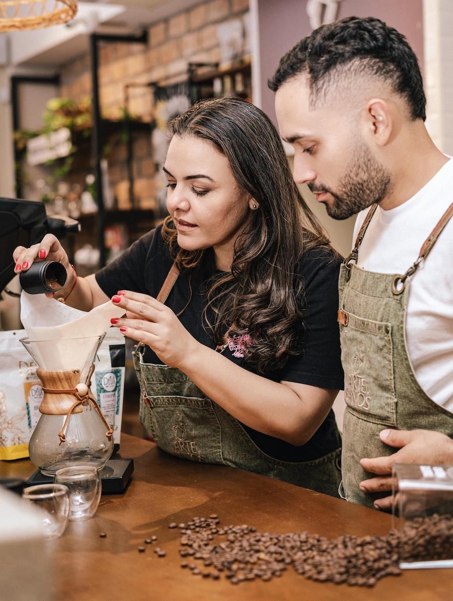En 2021, en plena pandemia, Rossana Doldán y Pablo Urrea comenzaron a idear Artesanos Café