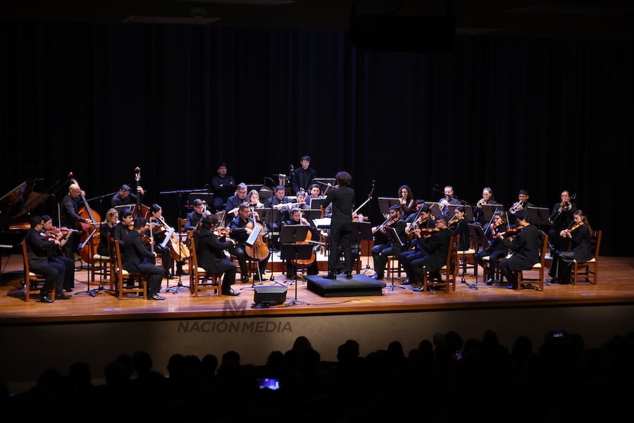 En un evento especial la Orquesta Sinfónica Nacional (OSN) llegó hasta Loma Plata, departamento de Boquerón. Foto: Matías Amarilla
