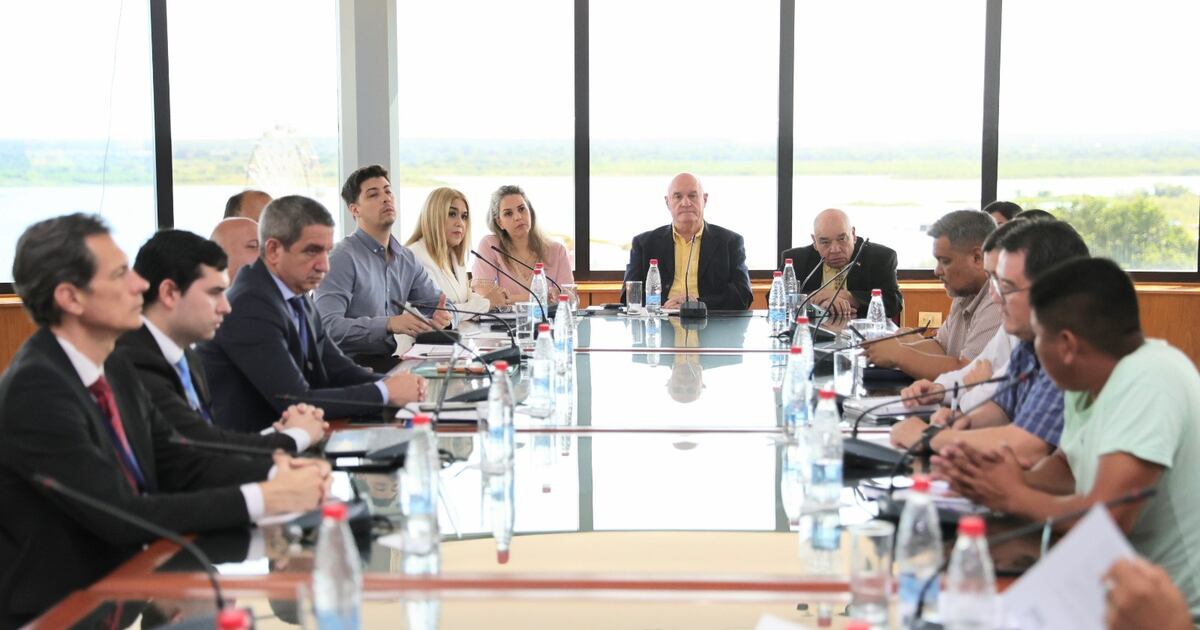 Senado e Indi trabajan en solicitud de tierras de la comunidad Qom