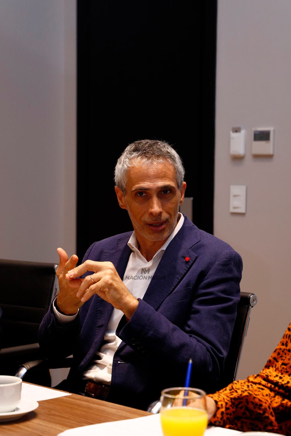 Matteo Sirtori, consejero y jefe de la cooperación de la Unión Europea, brindó detalles sobre la próxima cumbre. Foto: Christian Meza