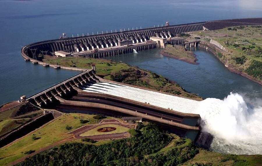 La perspectiva para la entidad es estable y otorga a Itaipú el grado de inversión con la más alta calidad y bajo riesgo. Foto: Archivo.