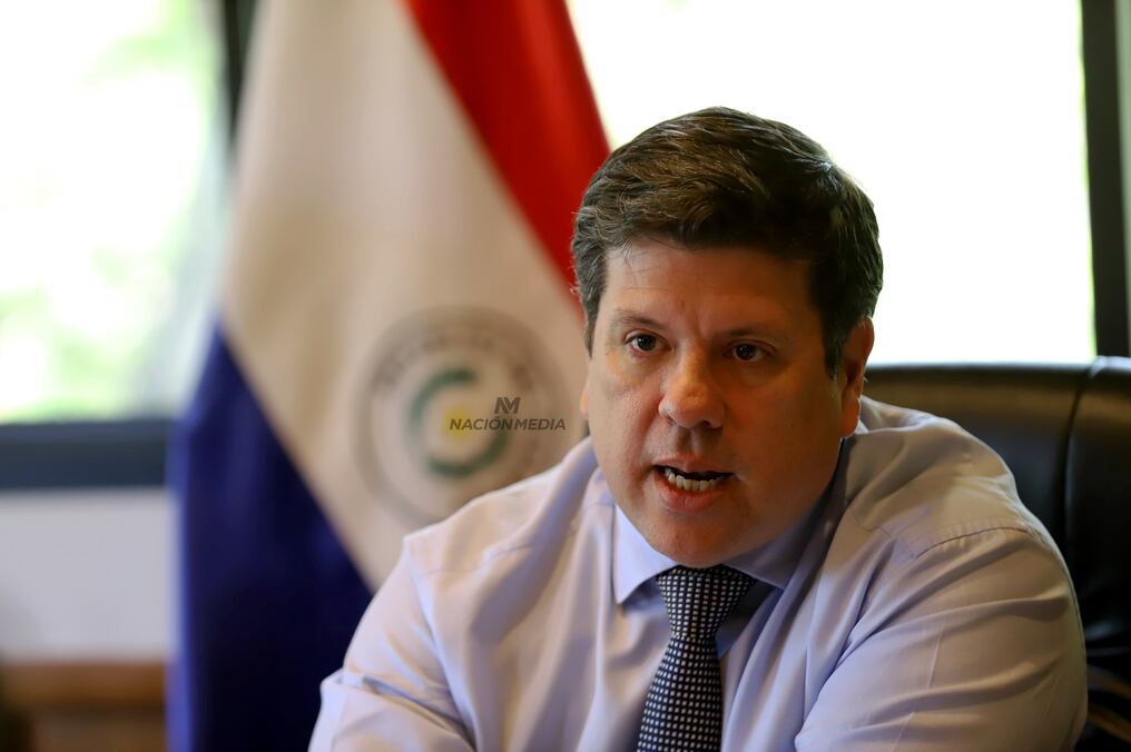 El ministro de Industria y Comercio, Javier Giménez, aclaró que los aspectos en materia política y de cooperación sí requerirán del visto bueno de los congresos de los 27 países que conforman la comunidad europea. Foto: Archivo