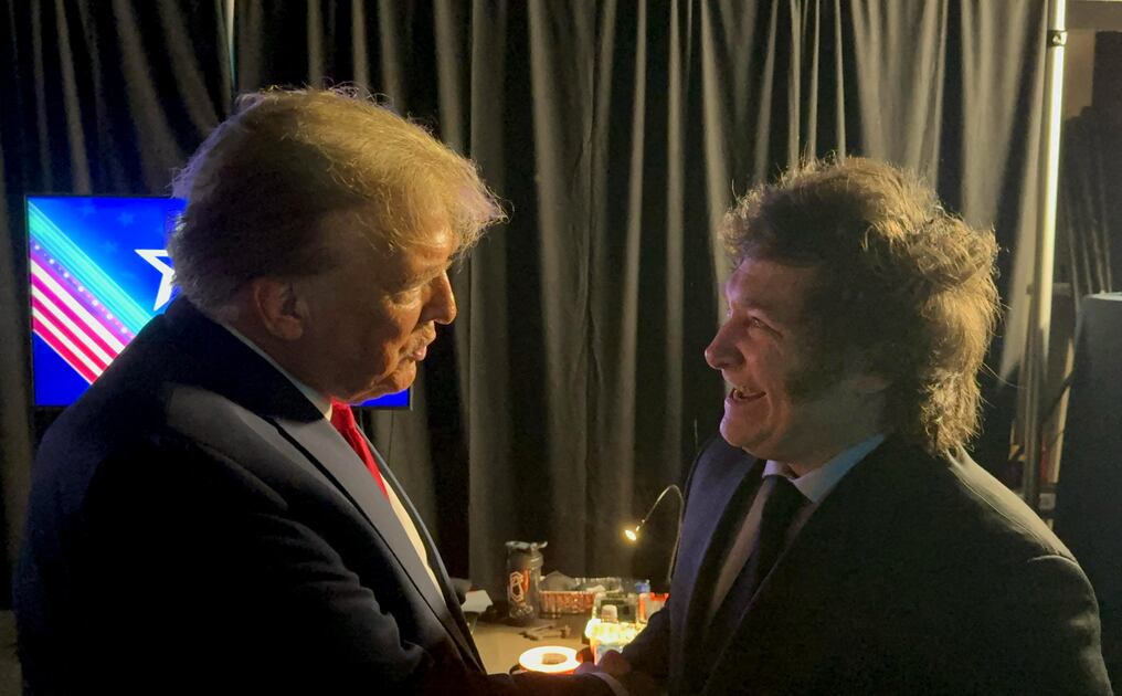 Donald Trump y Javier Milei en la Conferencia de Acción Política Conservadora (CPAC), el 24 de febrero de 2024, en Maryland. Foto: AFP