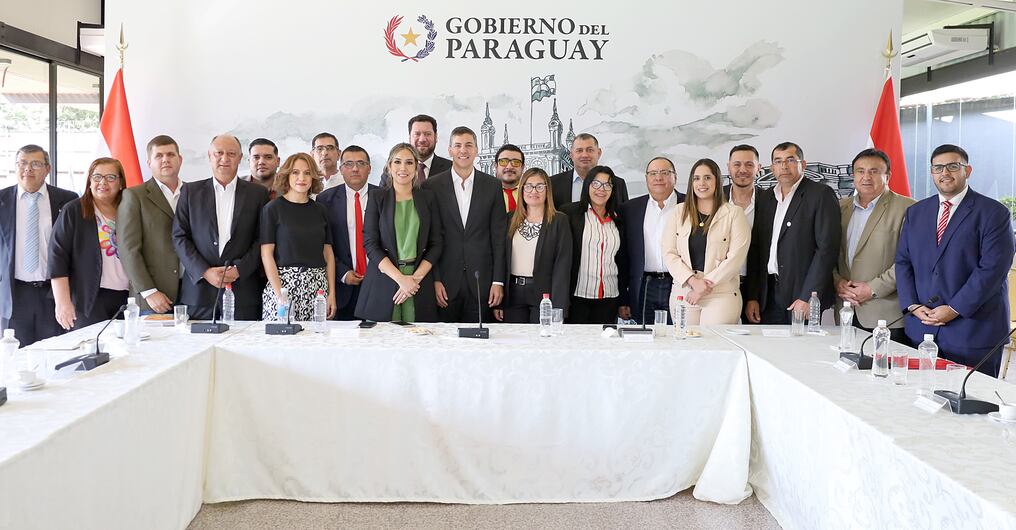 Salud e infraestructura son ejes centrales para el trabajo entre intendentes y el Poder Ejecutivo. Foto: Gentileza