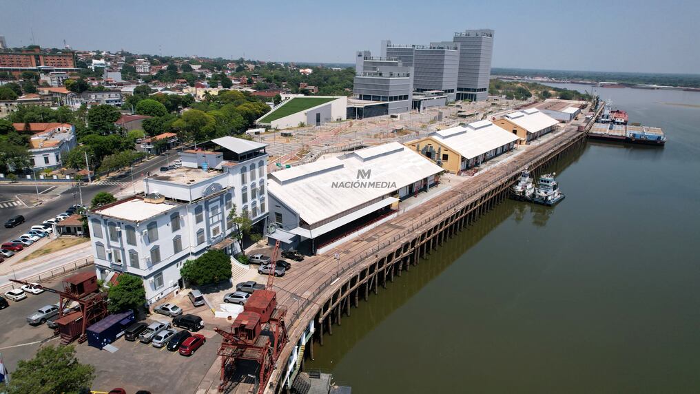 El titular de la ANNP, Julio César Vera, indicó que el plan se enmarca ante la intención institucional de dar explotación a cuatro galpones que han quedado en desuso desde 2012. Foto: Jorge Jara