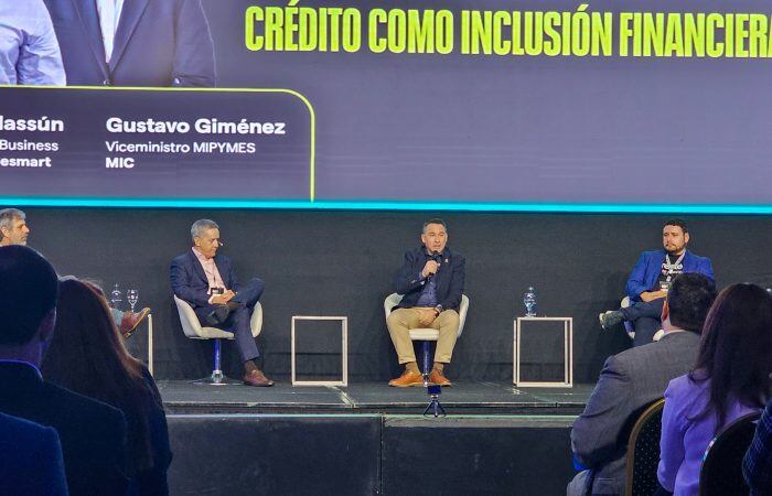 Durante el evento del Fintech Day, el viceministro Gustavo Giménez habló sobre los créditos, para fomentar la inclusión financiera. Foto: Gentileza