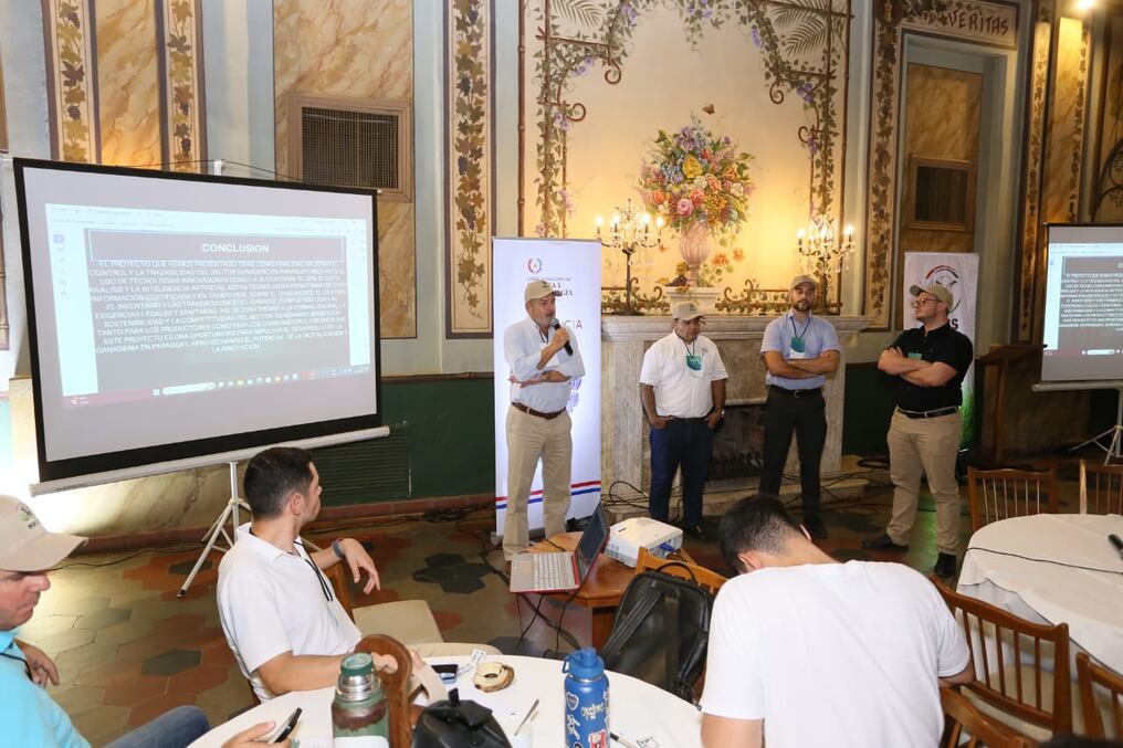 La Mesa Paraguaya de Carne Sostenible (MPCS) realizó una Jornada de Innovación y Pensamiento Estratégico “Hackathon de Ganadería Sostenible” para encontrar soluciones a problemáticas tradicionales. Foto: Gentileza