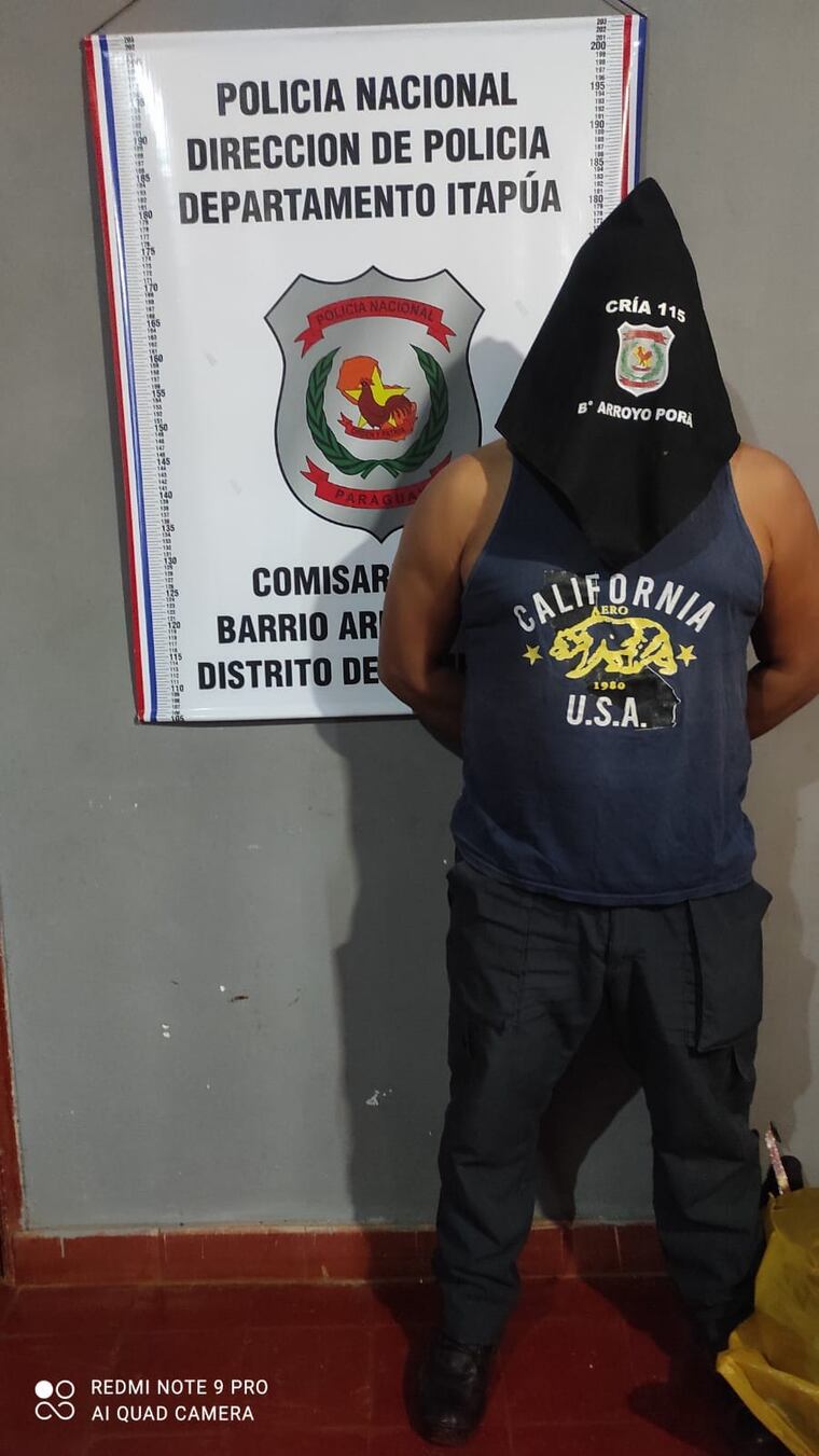 Guardiacárcel detenido.