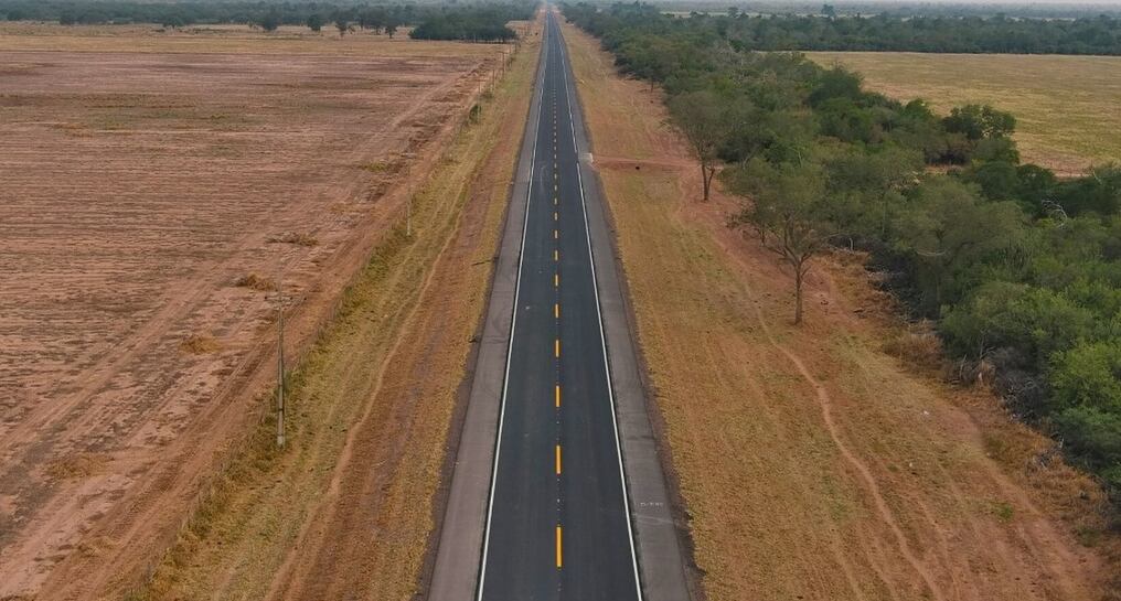 El proyecto del corredor contempló 184,5 km de caminos en el Chaco central. Foto: Gentileza