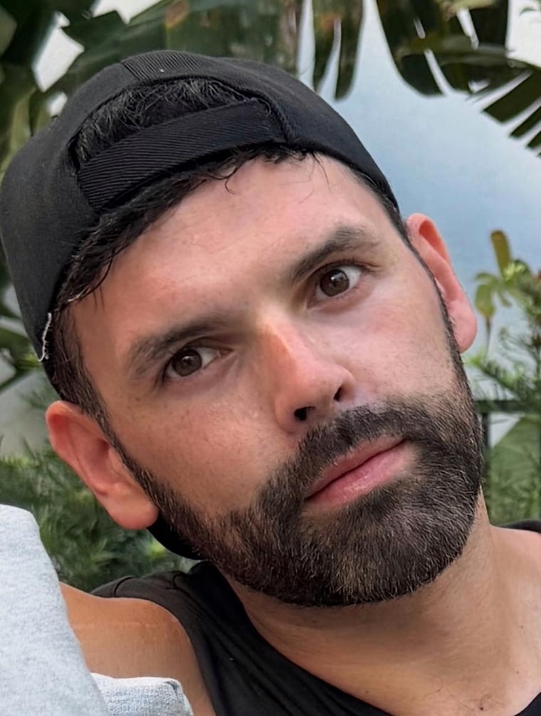 Paul Landó anunció habló de un posible juicio contra su exnovio.