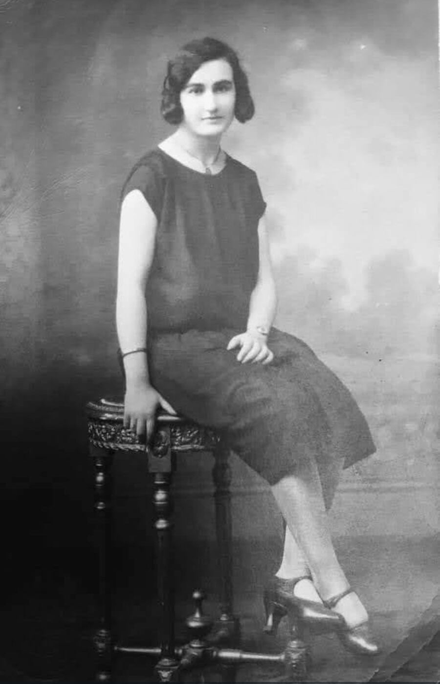 La pianista Emma Tranchet de Louteiro. Asunción c. 1920