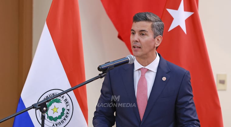Peña anuncia suba de más de G. 140.000 en el salario mínimo Peña anuncia suba de más de G. 140.000 en el salario mínimo