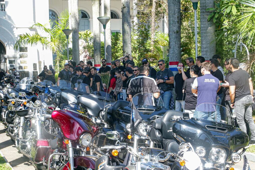 Del desfile participará el grupo de motos Soy Celeste. Foto: Eduardo Velázquez
