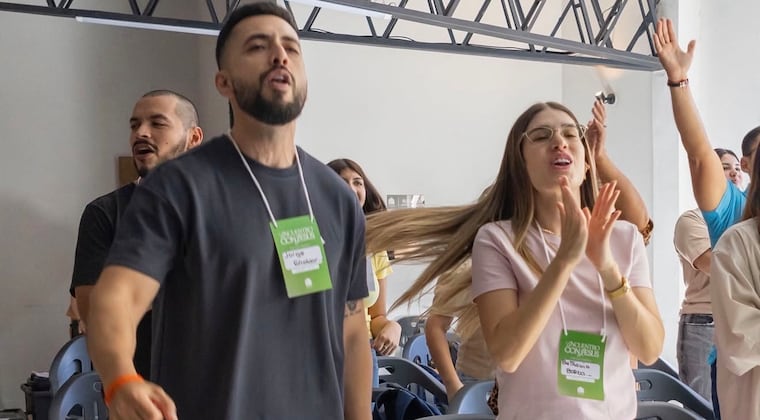 Bethania Borba y Jorge Escobar aferran su matrimonio a la fe