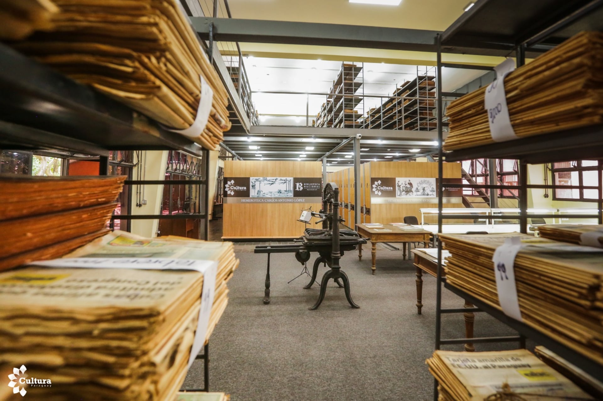 La Biblioteca Nacional del Paraguay, con un acervo de 40.000 libros, más de 300.000 revistas y periódicos y 122 bibliotecas públicas creadas, es el depositario de cultura más importante del país. Foto: Archivo