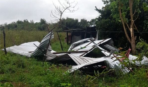 Los afectados aguardan la asistencia estatal para reconstruir sus viviendas. Foto: Gentileza