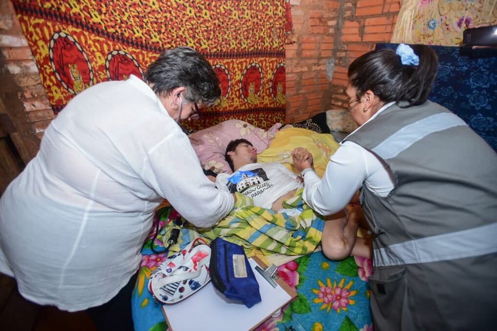 El municipio saldivarense se encargará que el joven acceda a cuidados odontológicos y consultas de fisioterapia. Foto: @Kikezorro_
