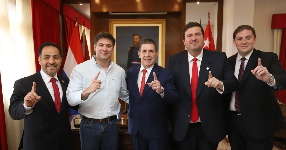 Cartes apoya a los jóvenes
