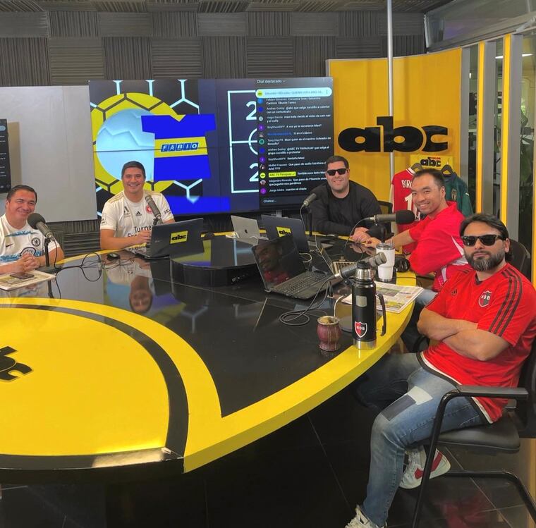 Chipi Vera y Maximiliano Biancucchi en el programa Cardinal Deportivo. Foto: Instagram - @abcdigital