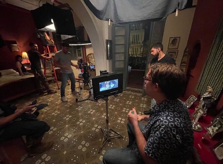 Marcelo Martinessi en rodaje. Foto: Sebastián Peña Escobar