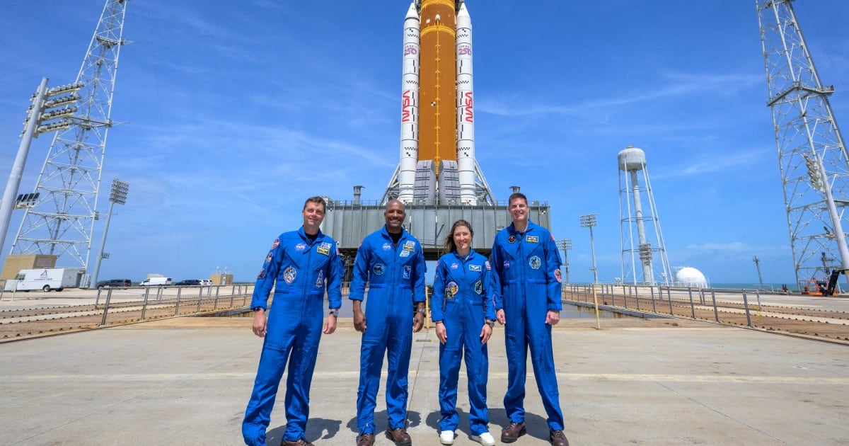 Despega la misión lunar tripulada Artemis II, con la primera mujer rumbo a la luna