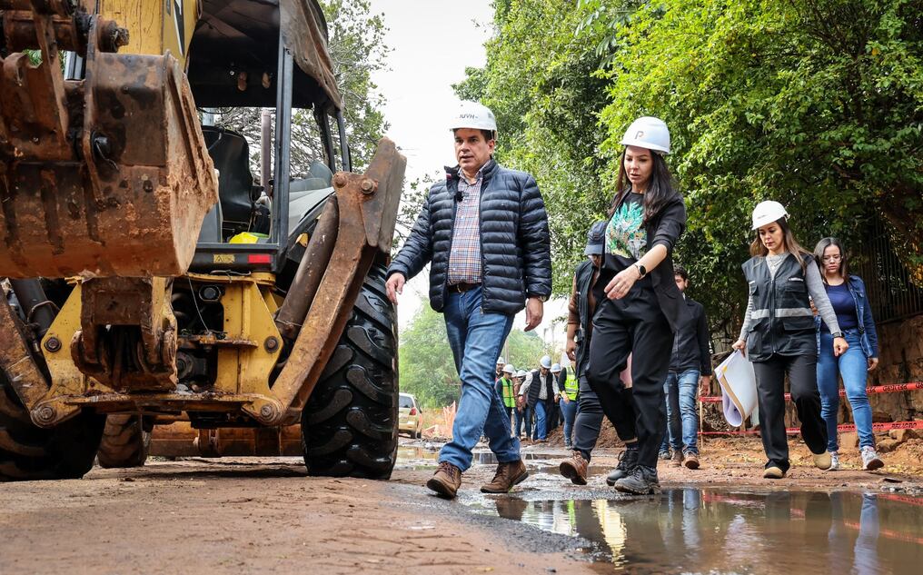 La construcción de viviendas en la Chacarita Alta hace parte de una de los proyectos fundamentales del gobierno, dar soluciones habitacionales a sectores más vulnerables. Foto: @muvhpy
