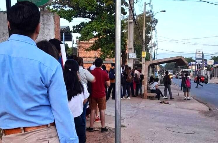 Las líneas que trabajaran con normalidad son la 2 y 7; 10; 12; 18; 19; 21; 26; 36; 52; 96; 88 y 207. Foto: Néstor Soto