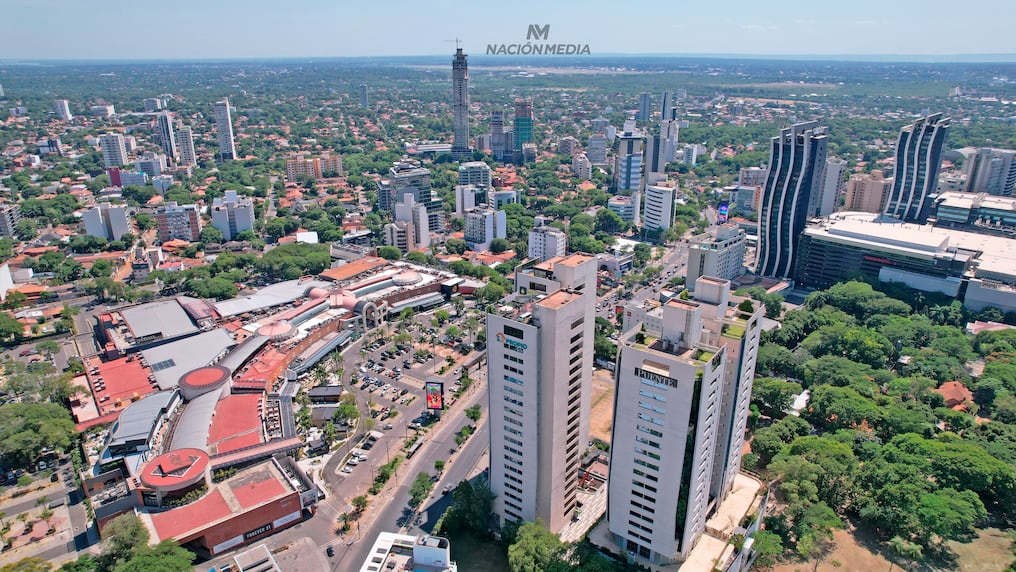 En cuanto a las oportunidades de inversión, Paraguay ofrece un marco atractivo para los negocios, con estabilidad macroeconómica, un régimen tributario competitivo, capital natural abundante, y un marco legal que promueve la inversión privada. Foto: Jorge Jara