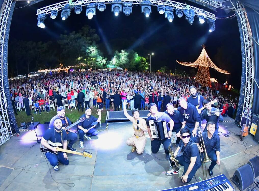 Más de 30 artistas compartirán el público en el espacio del Parque Lineal, hasta el 21 de diciembre. Foto: @itaipuparaguay