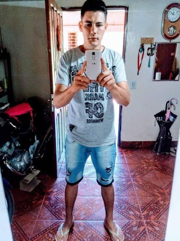 Ariel Peña, comerciante de la ciudad de Puerto Esperanza, desaparecido.