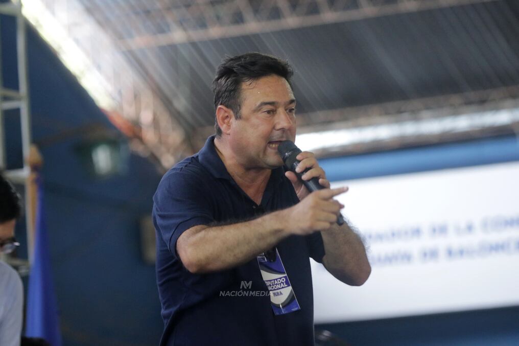 El diputado Antonio Buzarquis indicó que el Partido Liberal Radical Auténtico (PLRA), debe ocuparse en corregir sus errores. Foto: Eduardo Velázquez