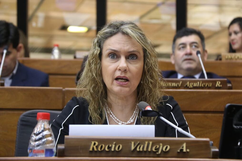 La diputada Rocío Vallejo indicó que las necesidades de la institución deben ser atendidas de manera urgente. Foto: Archivo
