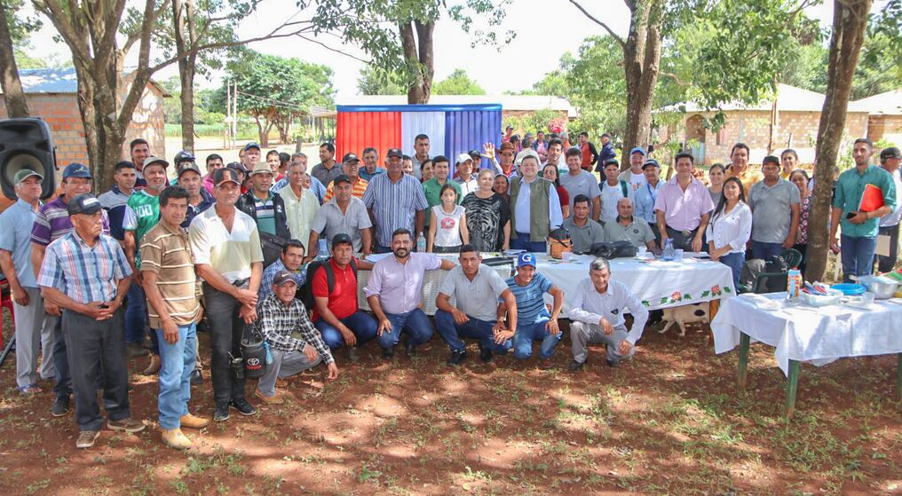 En febrero de 2024, Indert atendió 180 casos de campesinos en Culantrillo para avanzar con la titulación de tierras. Foto: @IndertPy