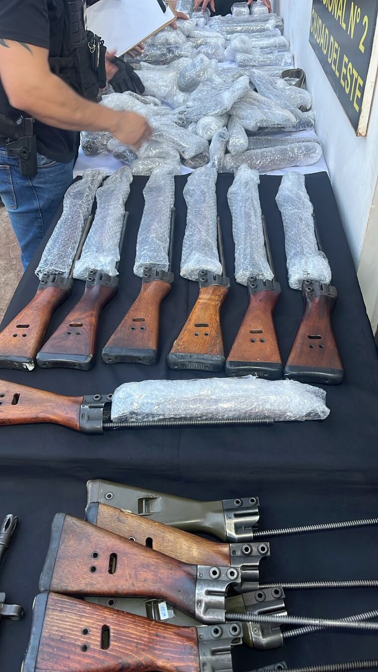 Parte del cargamento encontrado.