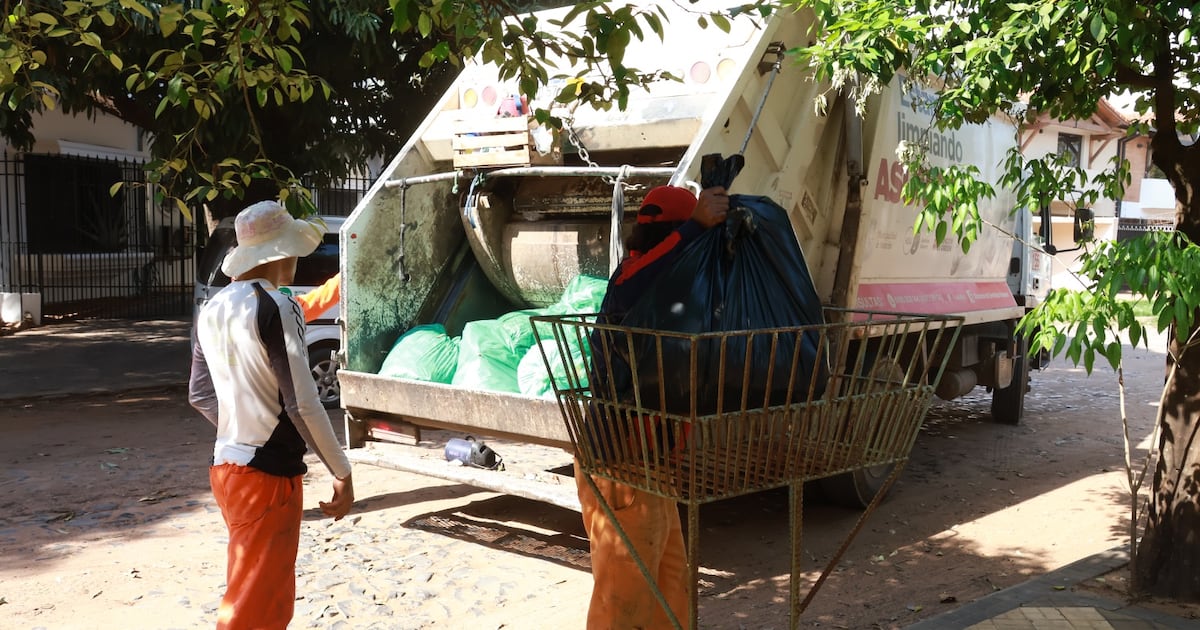 Servicio normal de recolección de basura hasta Jueves Santo en Asunción
