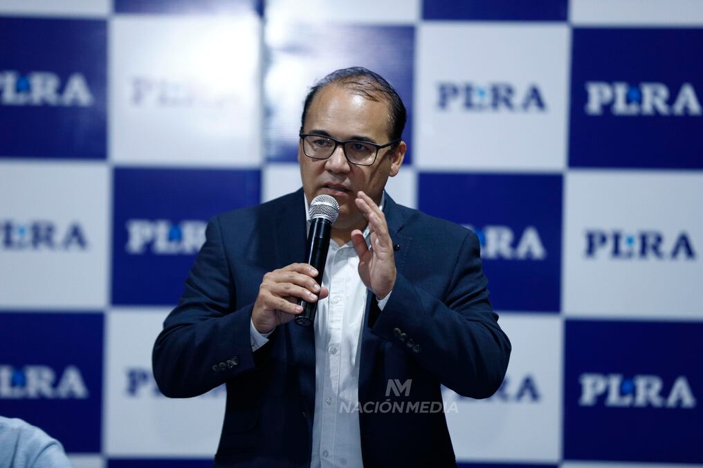 Decisiones de Hugo Fleitas al frente del PLRA podrían carecer de legalidad. Foto: Christian Meza.